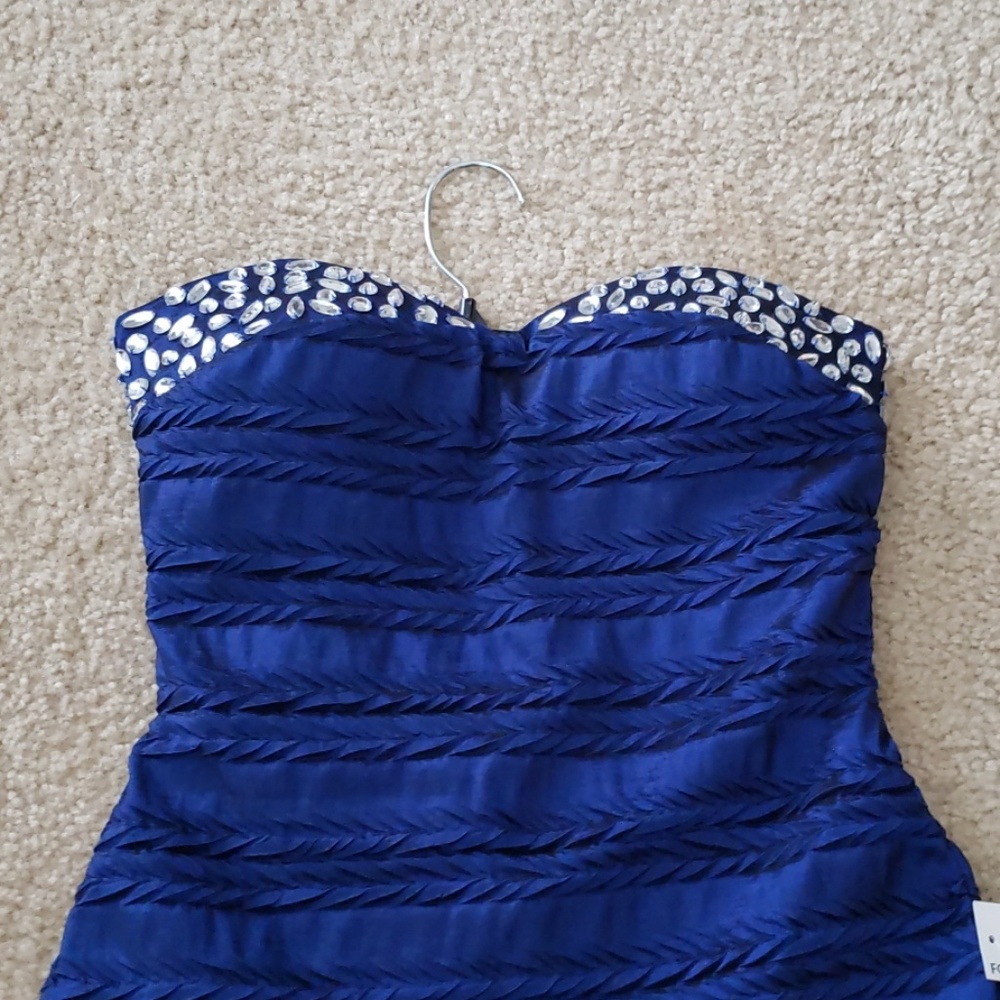 Foreign exchange blue strapless dress
